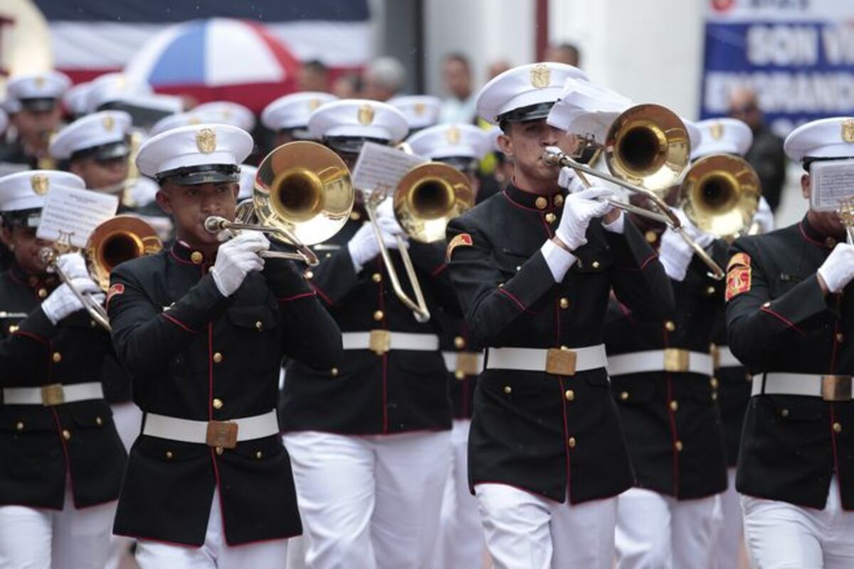 ¡VOTA POR TU BANDA! Entra y con fervor por la patria apoya tu colegio favorito