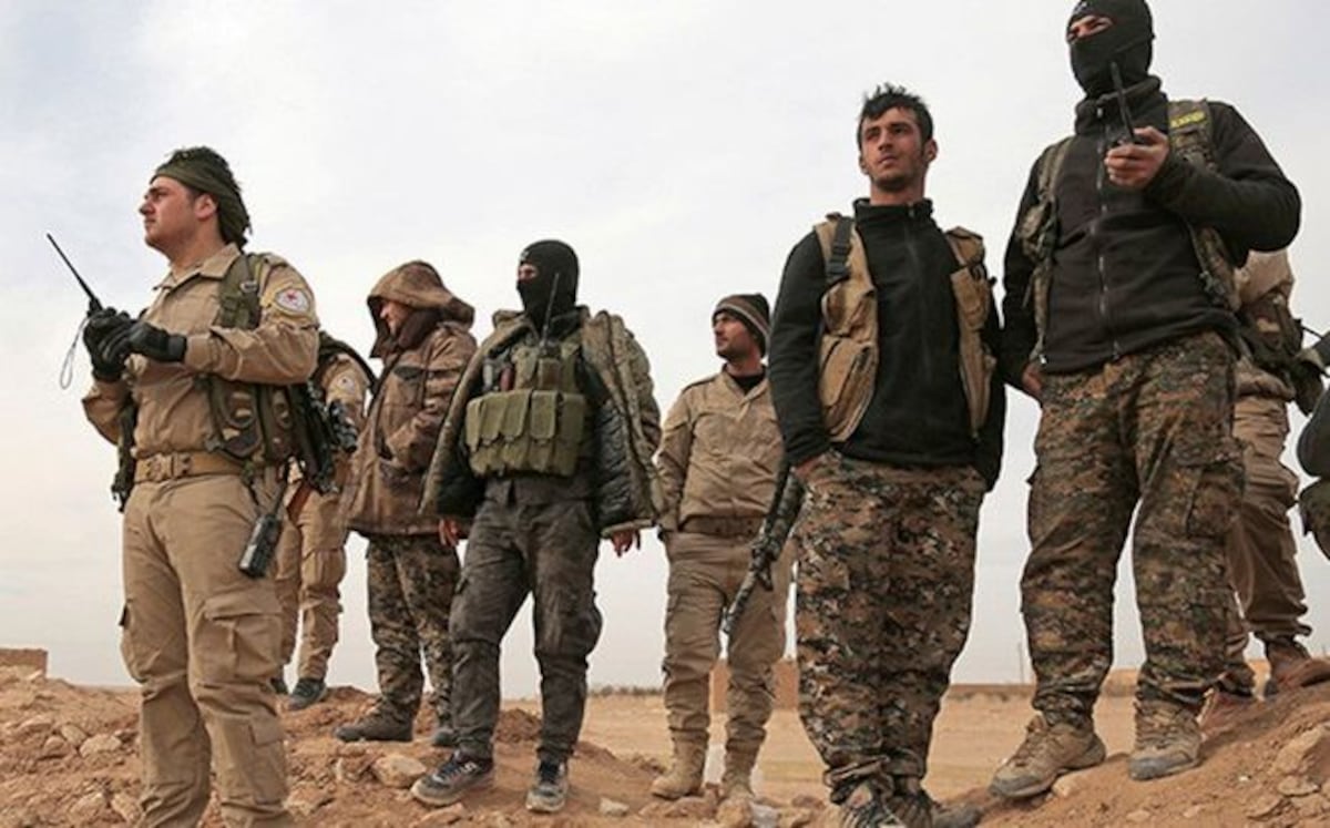 Siria puso en alerta a sus militares mientras EU se alista para el ataque