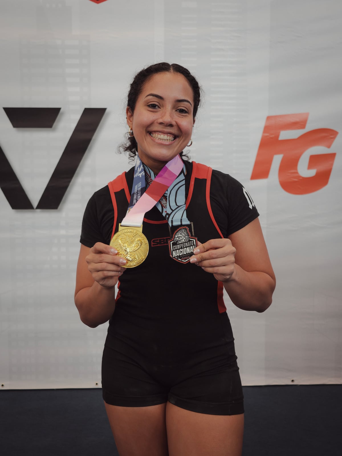 Powerlifting panameño apunta alto con Carolina González