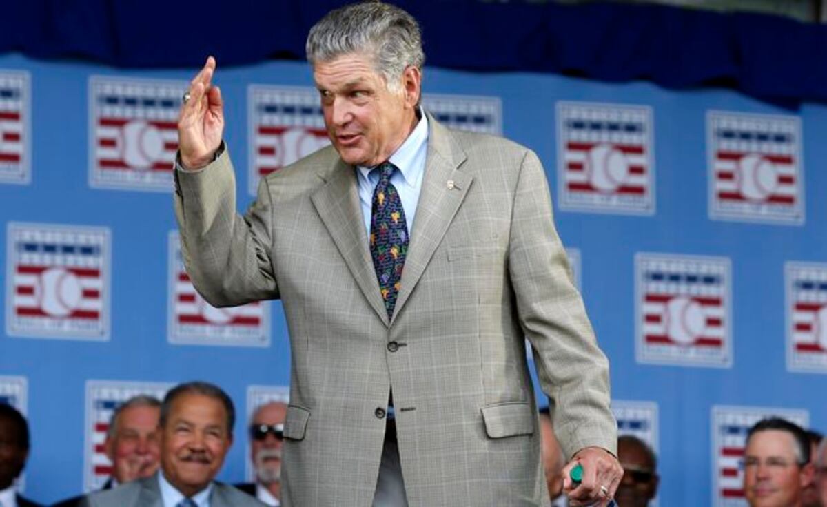  El lanzador miembro del Salón de la Fama Tom Seaver padece de demencia