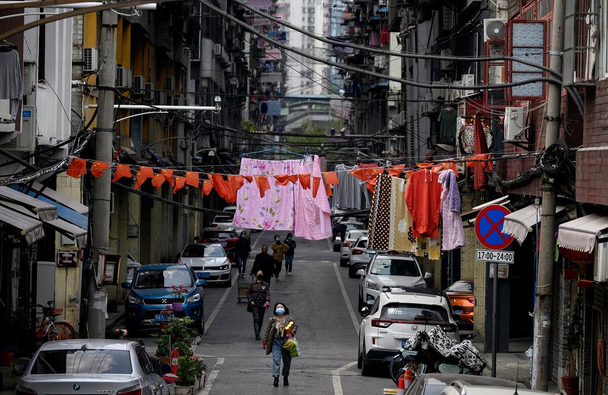 Wuhan terminó la cuarentena pero no volvió a la normalidad: los temores a una segunda ola de la pandemia