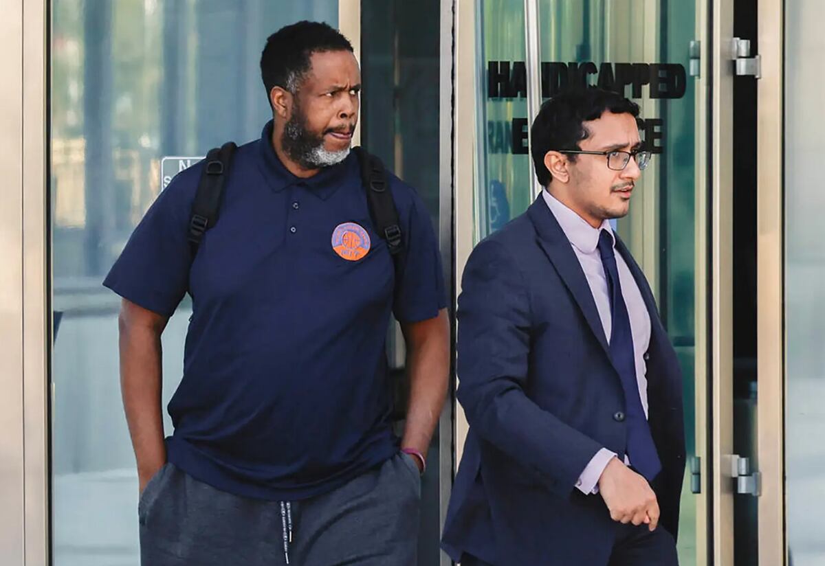 ¿Qué lleva a las estrellas millonarias de la NBA a caer en el juego sucio de las apuestas ilegales? 