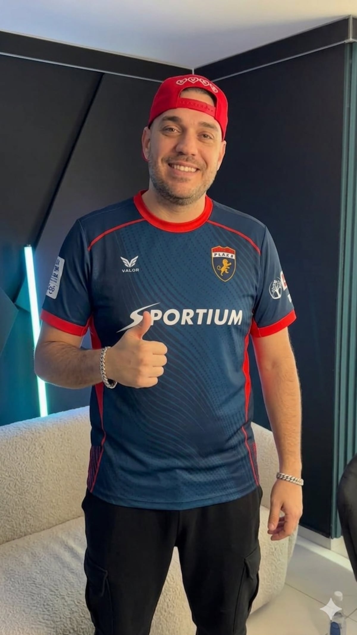 Usó a sus hijos como excusa: Barceló explota contra jugador del Plaza Amador que no le devolvió su plata