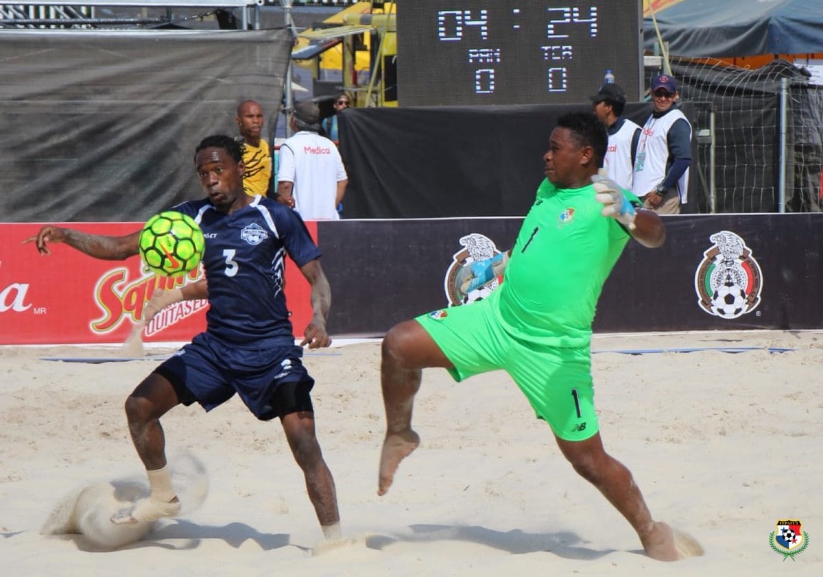 Panamá asegura pase a cuartos de final. Video