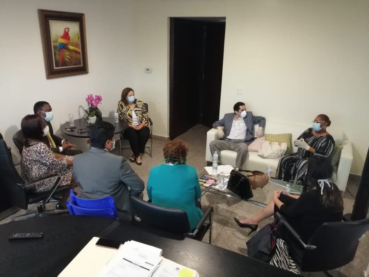 Mano a mano. Kayra Harding devela su batería de abogados. No le teme a los de Martinelli que defienden a Bolota