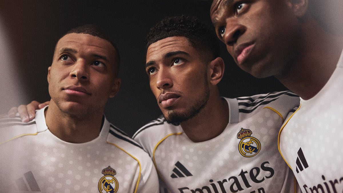 Real Madrid y Adidas presentan la camiseta oficial 2025-26 con homenaje al Bernabéu