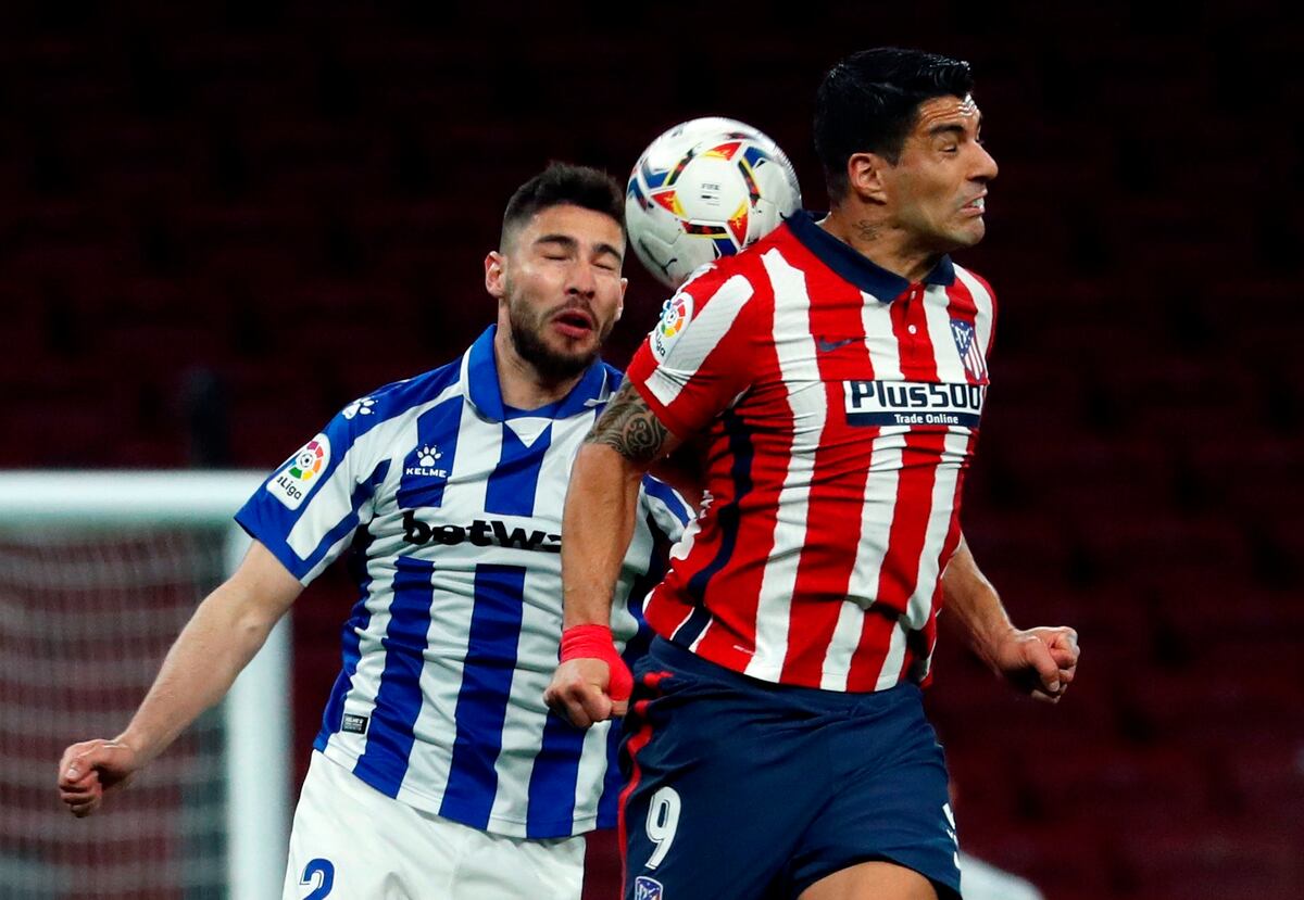 Suárez llega al gol 500 y da triunfo al Atlélico en heróica salvada de Oblak