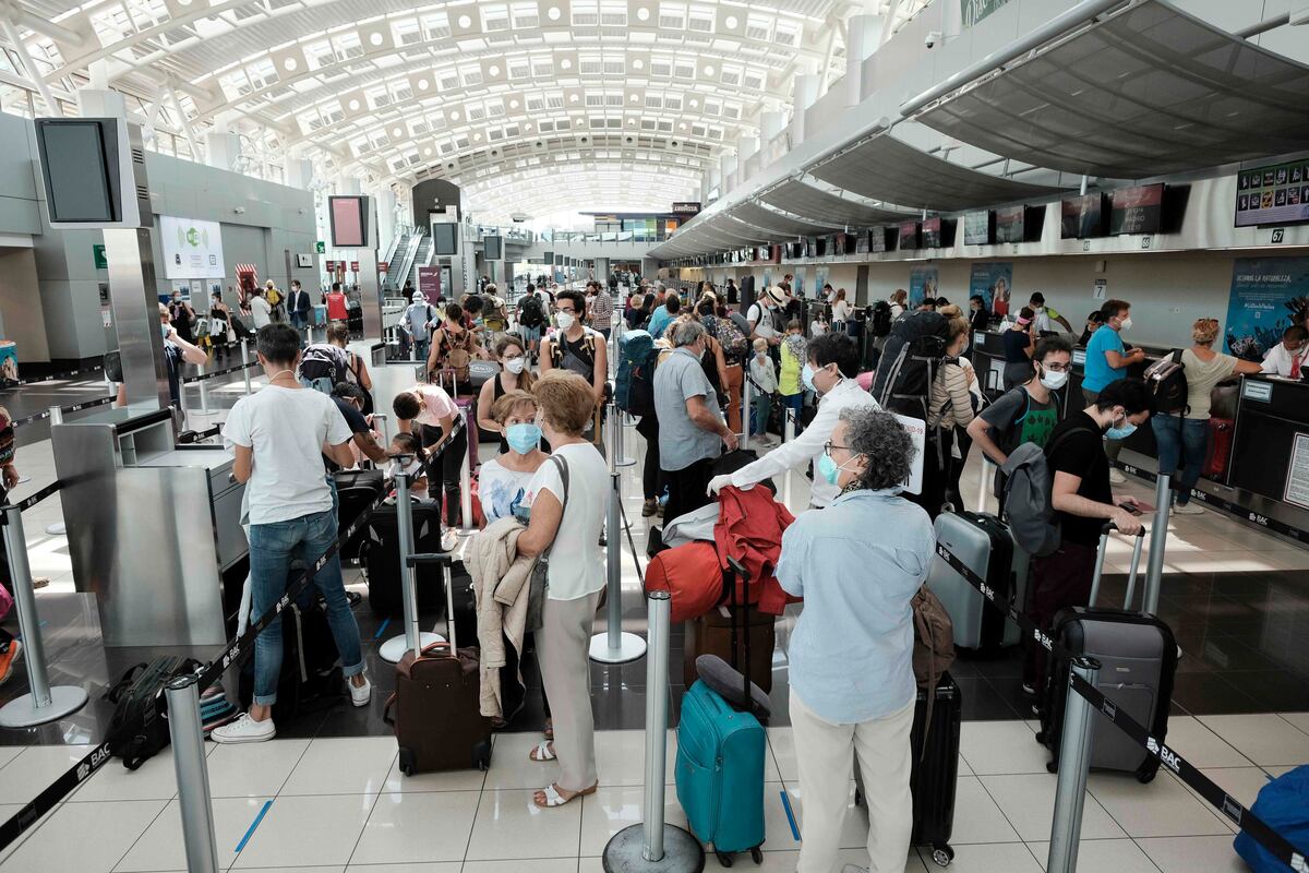 En medio de mil casos diarios, Costa Rica habilita el ingreso de turistas de México, Jamaica y 21 estados de Estados Unidos