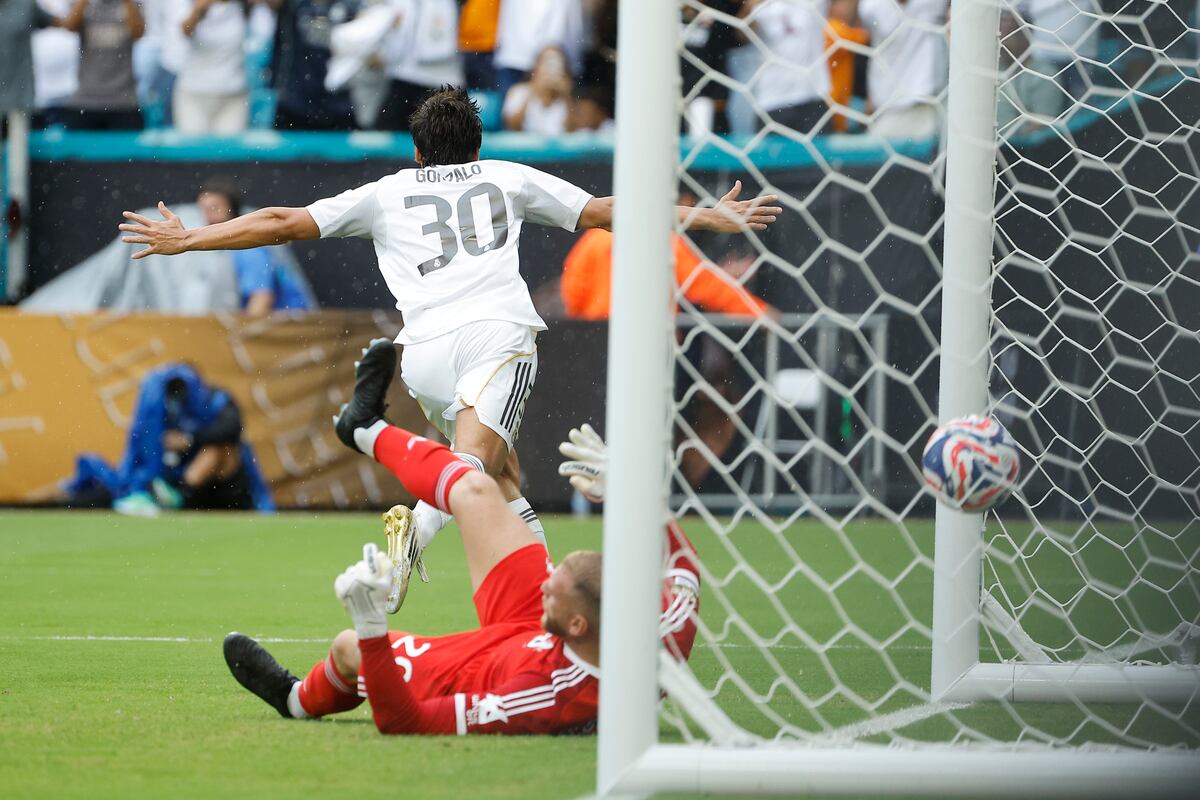 ¡Ni Mbappé pudo igualarlo! García anota y hace historia con el Real Madrid