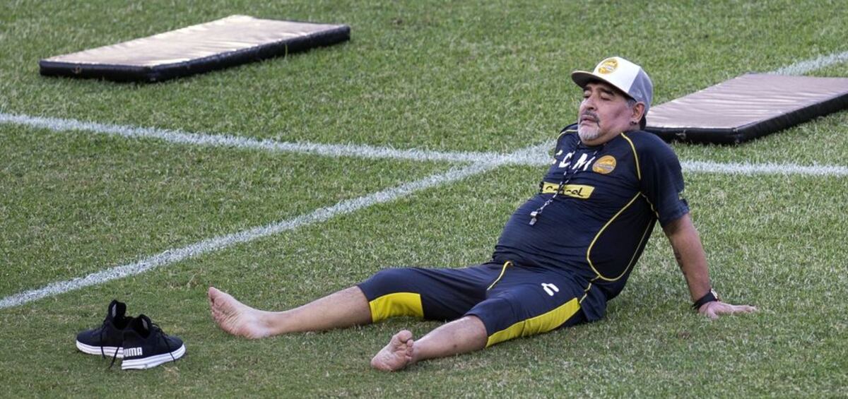 'Diego Maradona está enfermo y lo que hacen con él es prostitución'