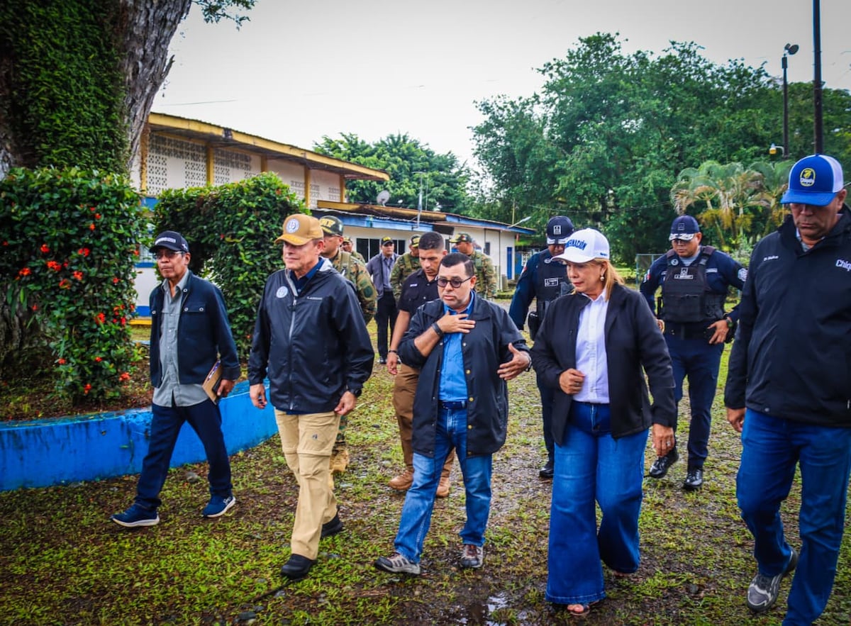 Bocas del Toro suma 50 policías y auto patrullas que reforzarán la seguridad contra robos en fincas