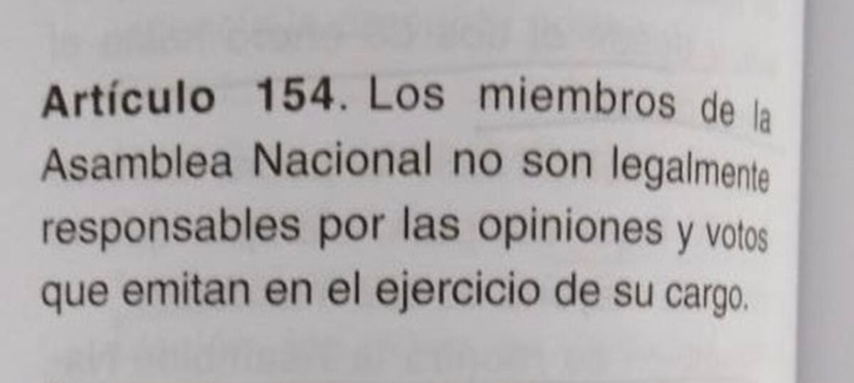 ¡Se formó!Chello Gálvez le dice 'maleante y coimero' a Álvaro. Alvarado responde