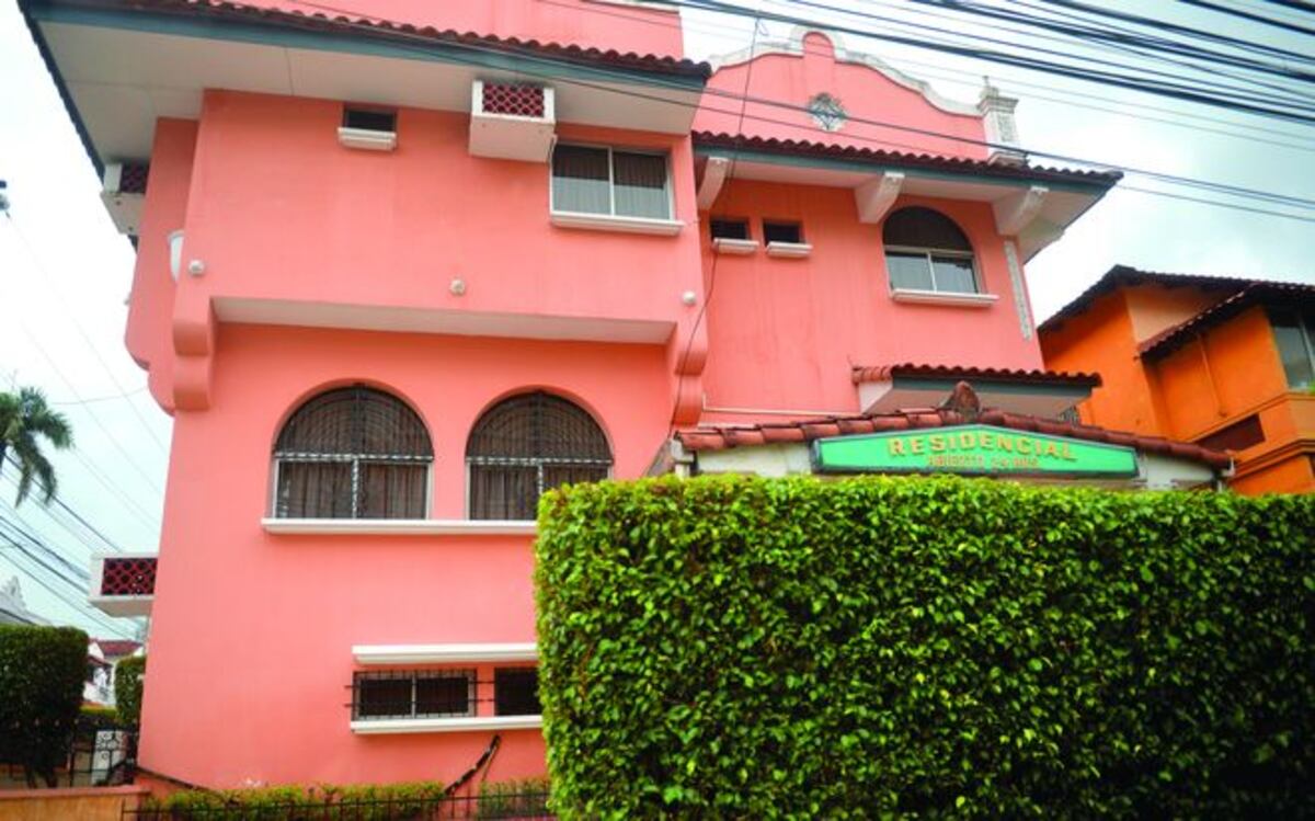 ¡Su corazón le pasó factura! Muere de infarto cuando estaba con una chama