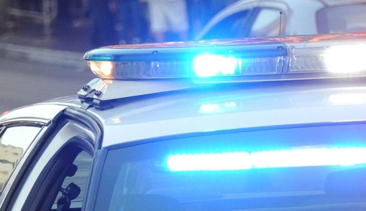 Niña muere asfixiada dentro de auto.Madre la dejó ahí para hacerlo con su jefe