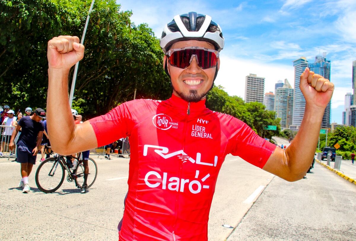 Chiricano Bolívar Espinosa ganó el Tour de Panamá 2022