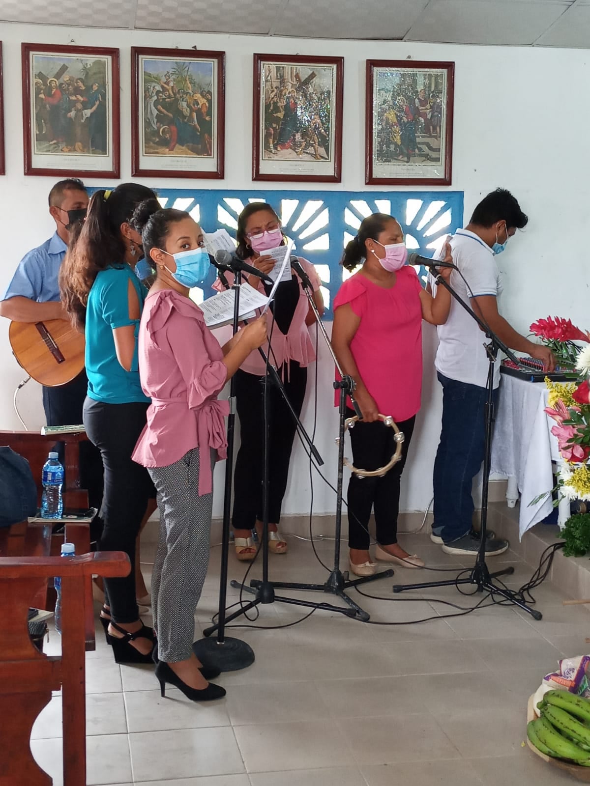 En El Dormidero de San Carlos rinde honores a la Virgen de Lourdes