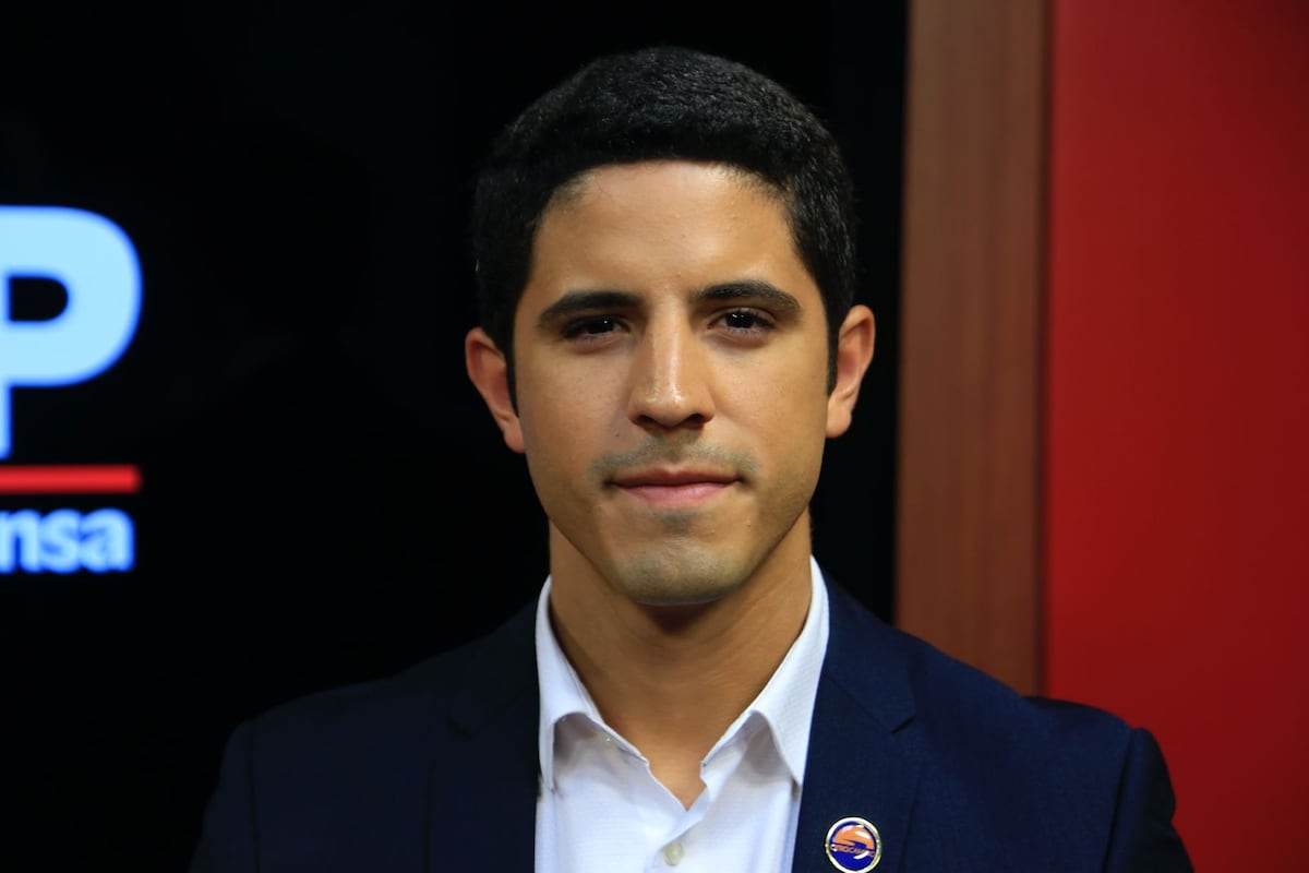 Pérez Barboni renuncia a beneficios y dice no a la reelección