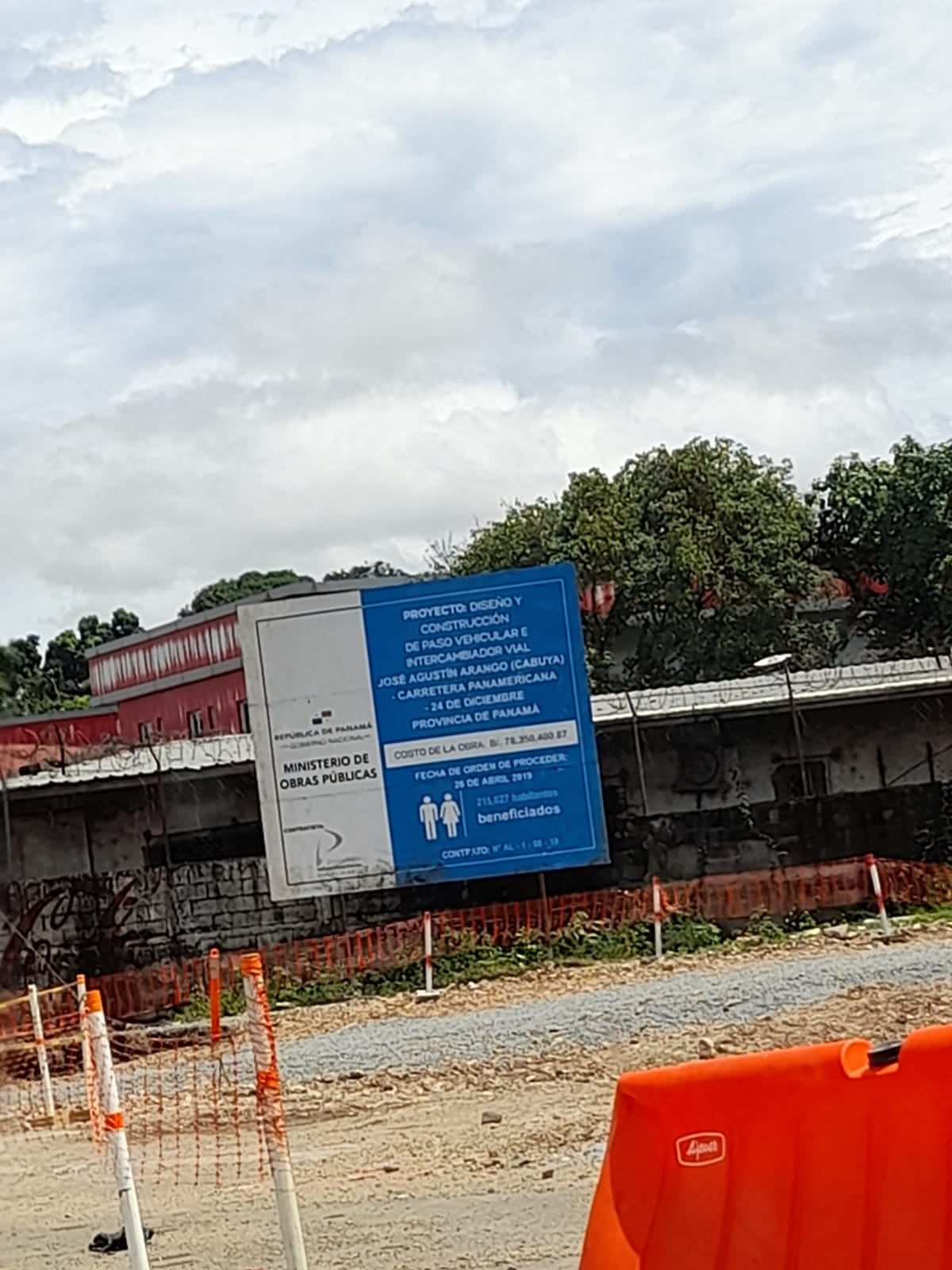 Familias de 24 de Diciembre denuncian retraso de dos años en pago por terrenos para obra vial