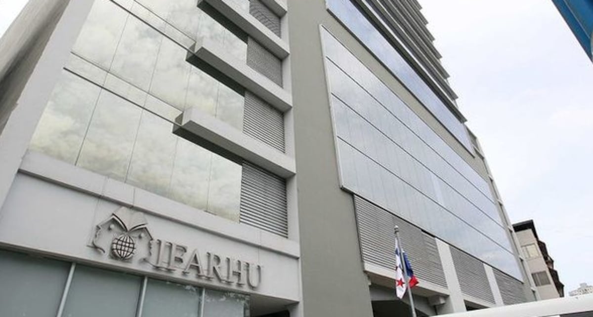 Ifharu otorgará becas a estudiantes que quieran estudiar Medicina. Chequee