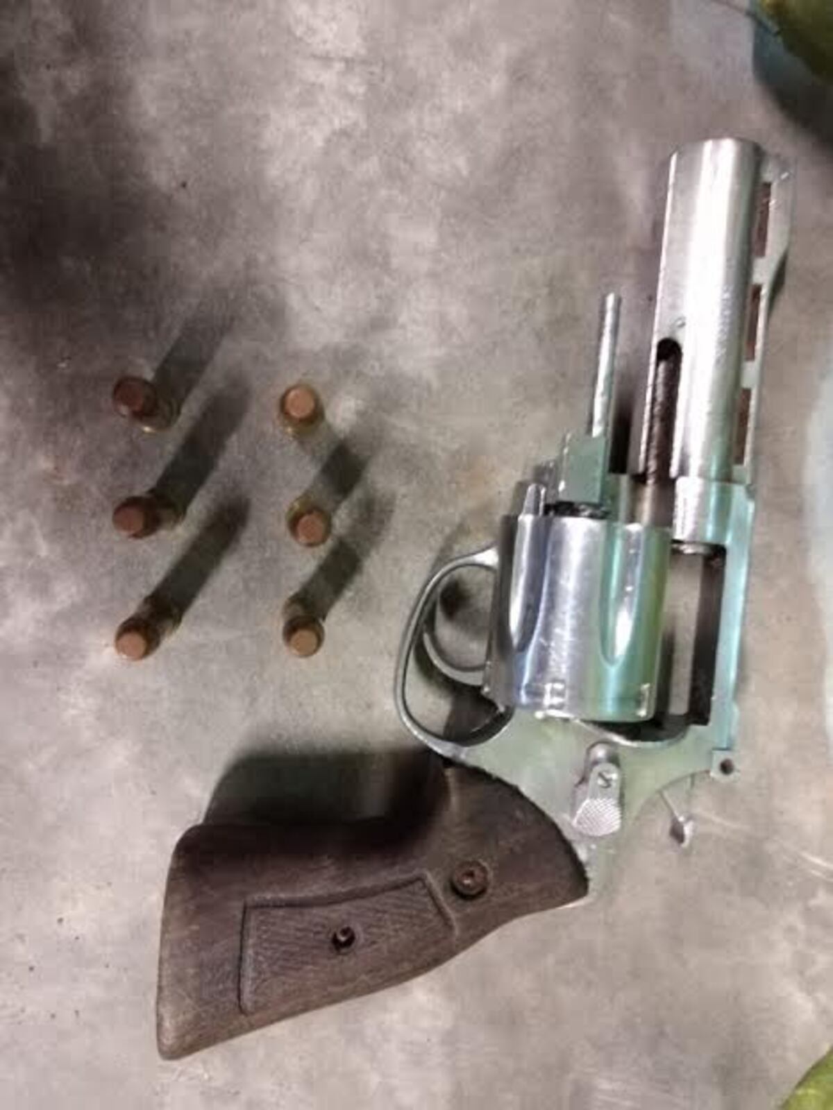 Intentaron ingresar un revólver al Centro Penitenciario La Nueva Joya