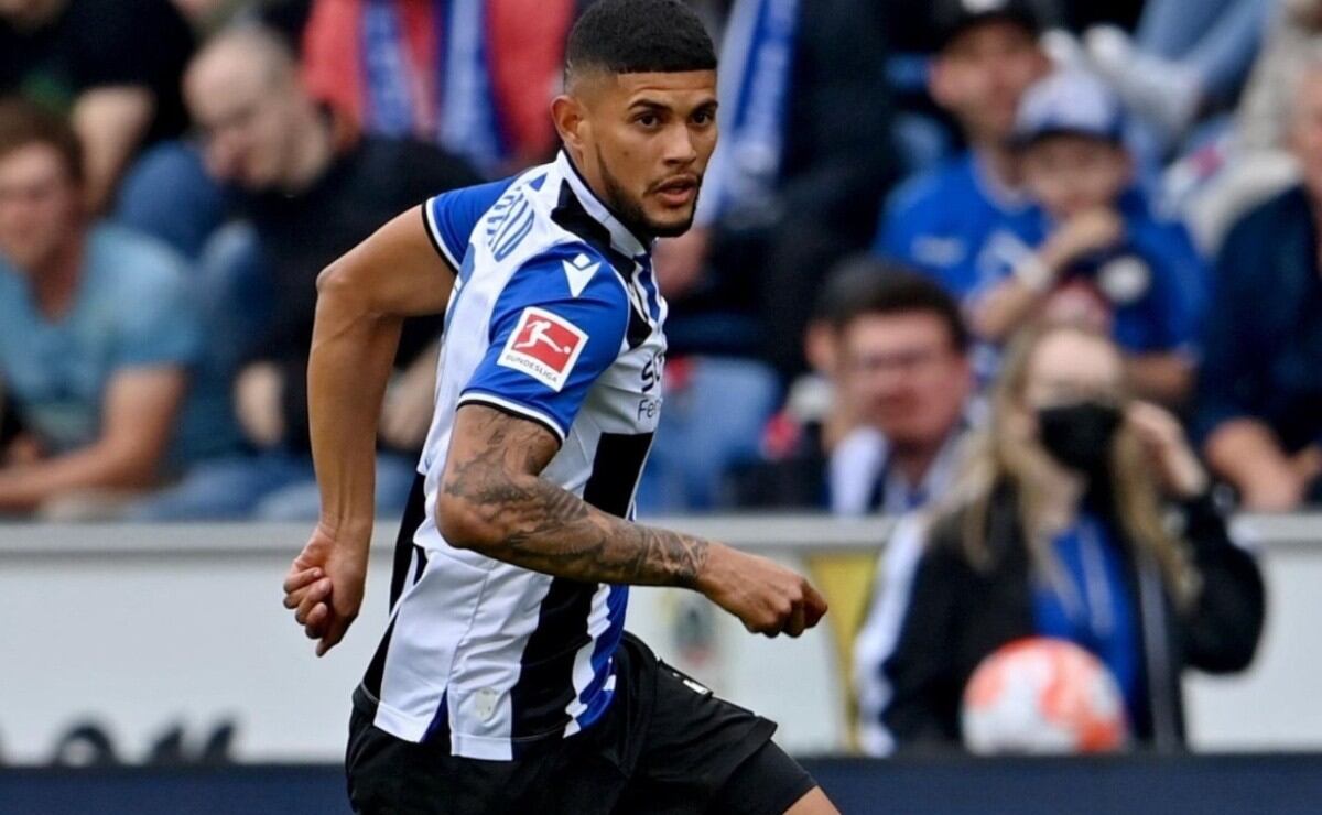 El Arminia de Andrés Andrade empata en el retorno de la Bundesliga