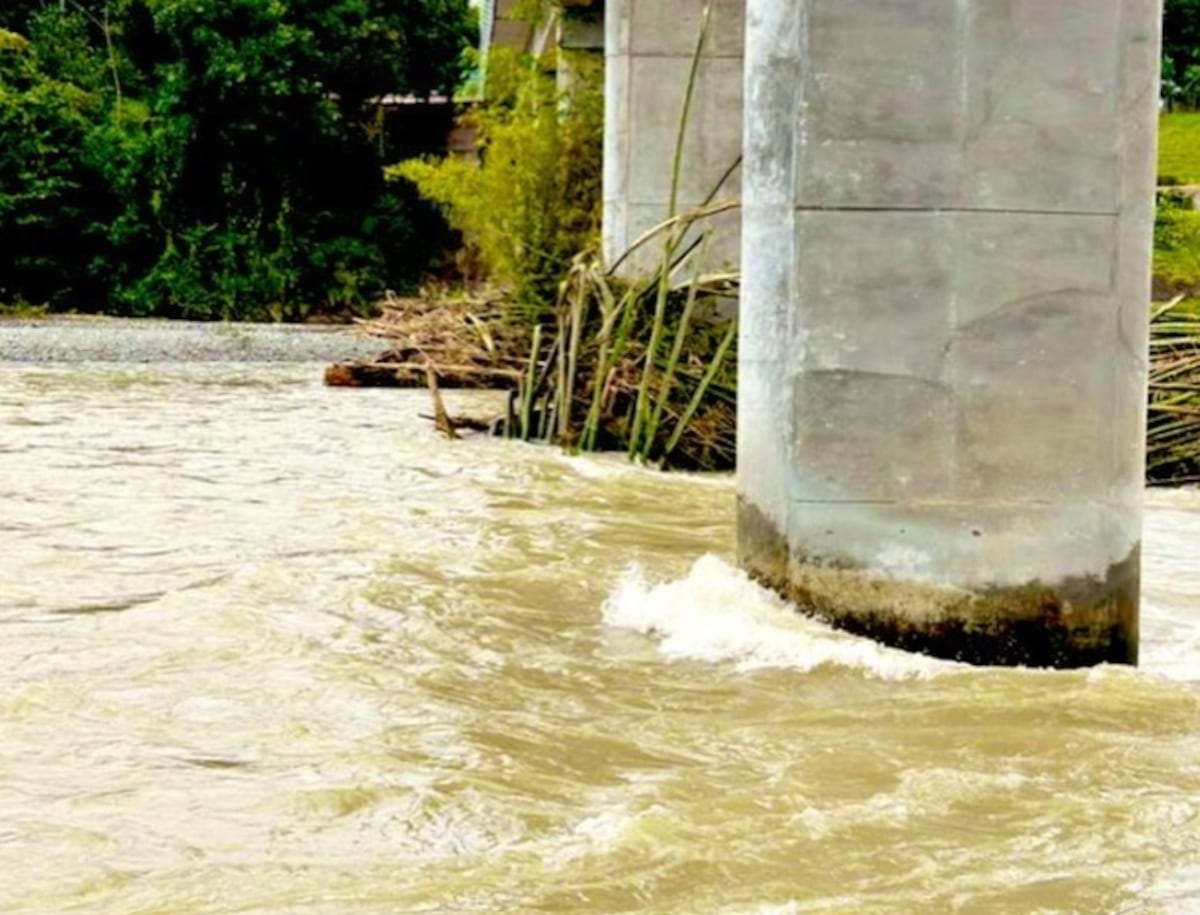 Río Teribe crece y Sinaproc coloca bandera roja en Bocas del Toro