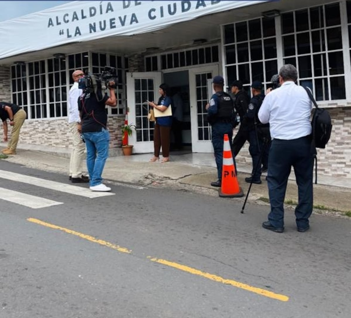 Allanamiento bomba: Fiscalía Electoral entra al despacho de Stefany Peñalba por posible uso indebido de recursos