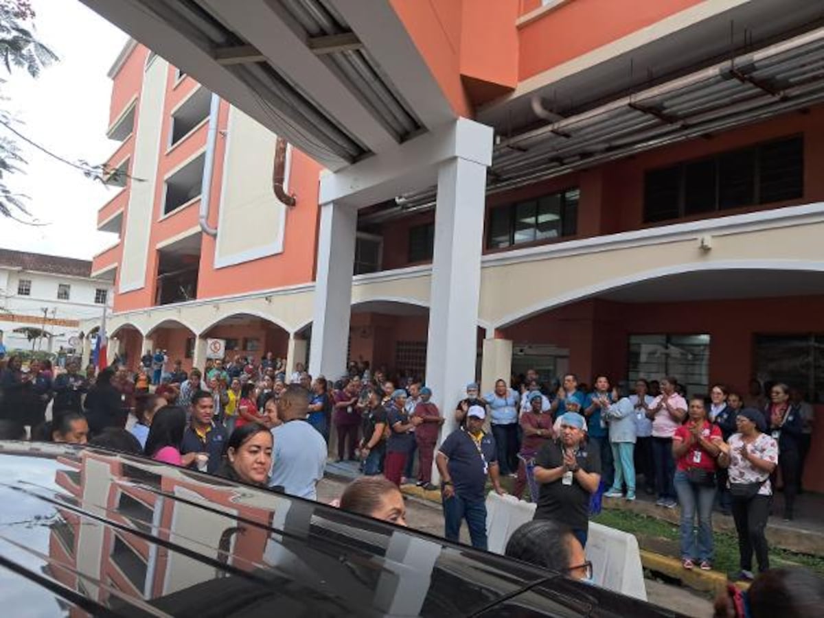 Paro escalonado en el Hospital Santo Tomás: administrativos denuncian dilación en negociaciones