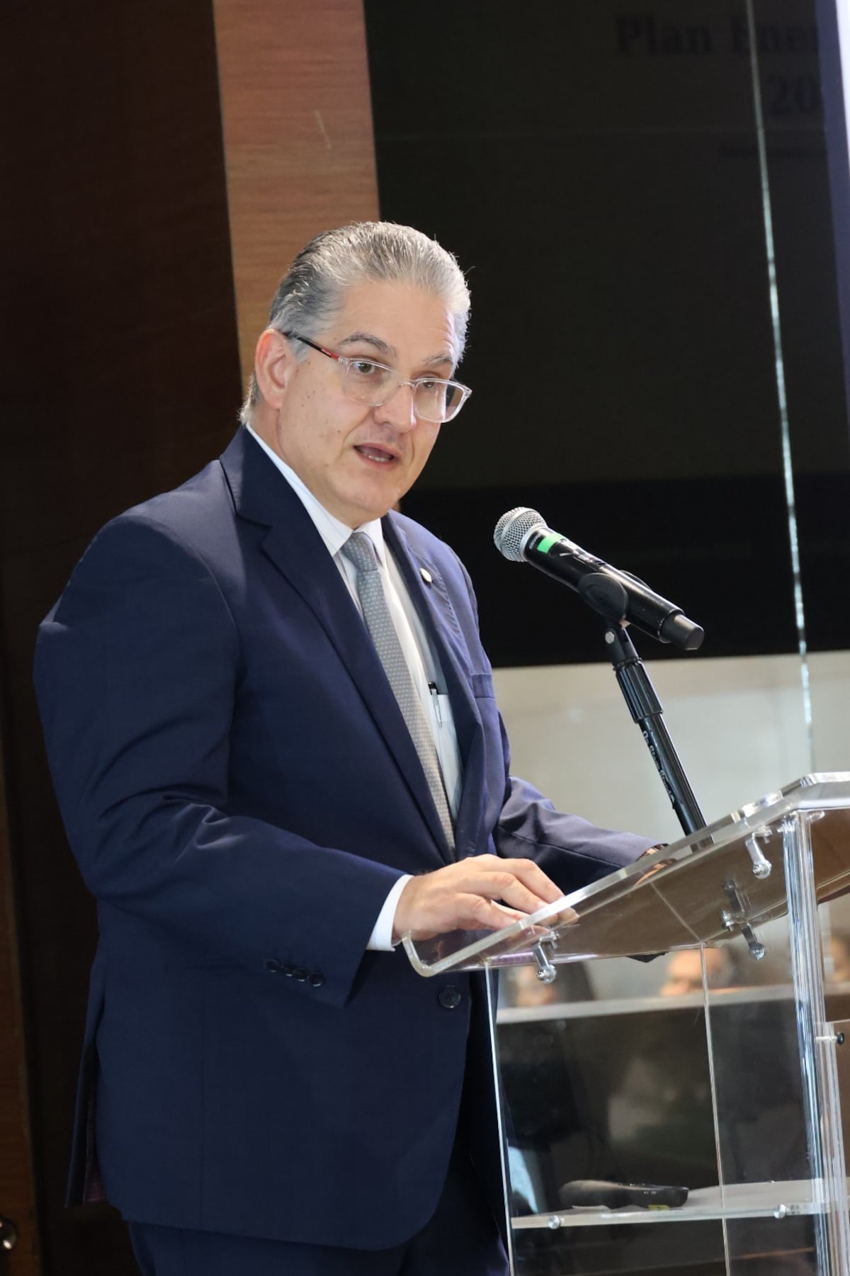 Panamá actualiza su Plan Energético con la mirada puesta en 2040 y en llevar electricidad a 50 mil familias