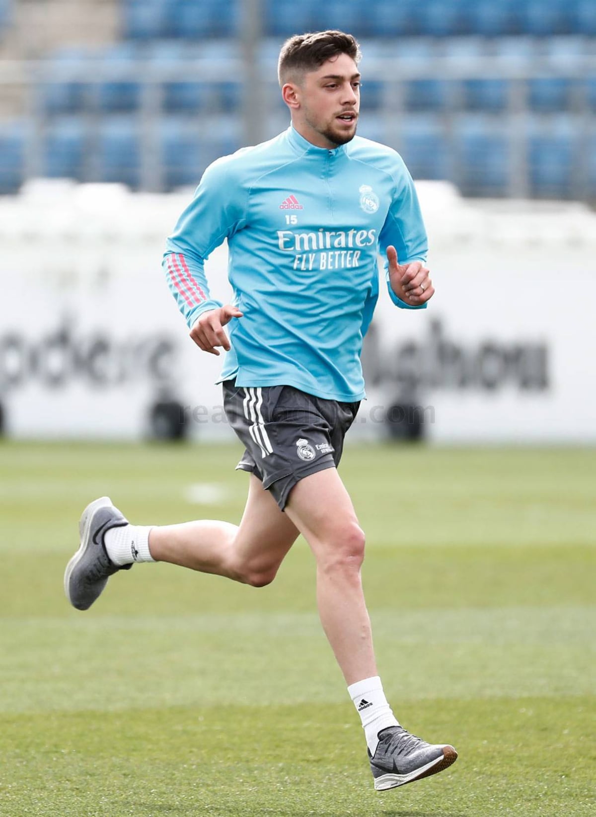 Fede Valverde es la novedad del Real Madrid en la previa para duelo ante Liverpool