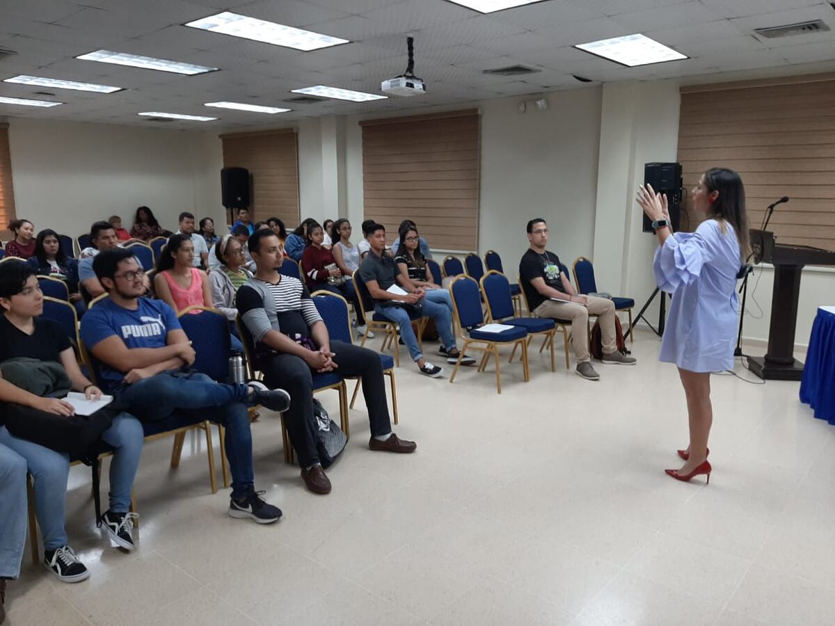 Estudiantes de la UTP tomaron  cursos de operación y manejo de plantas de cemento