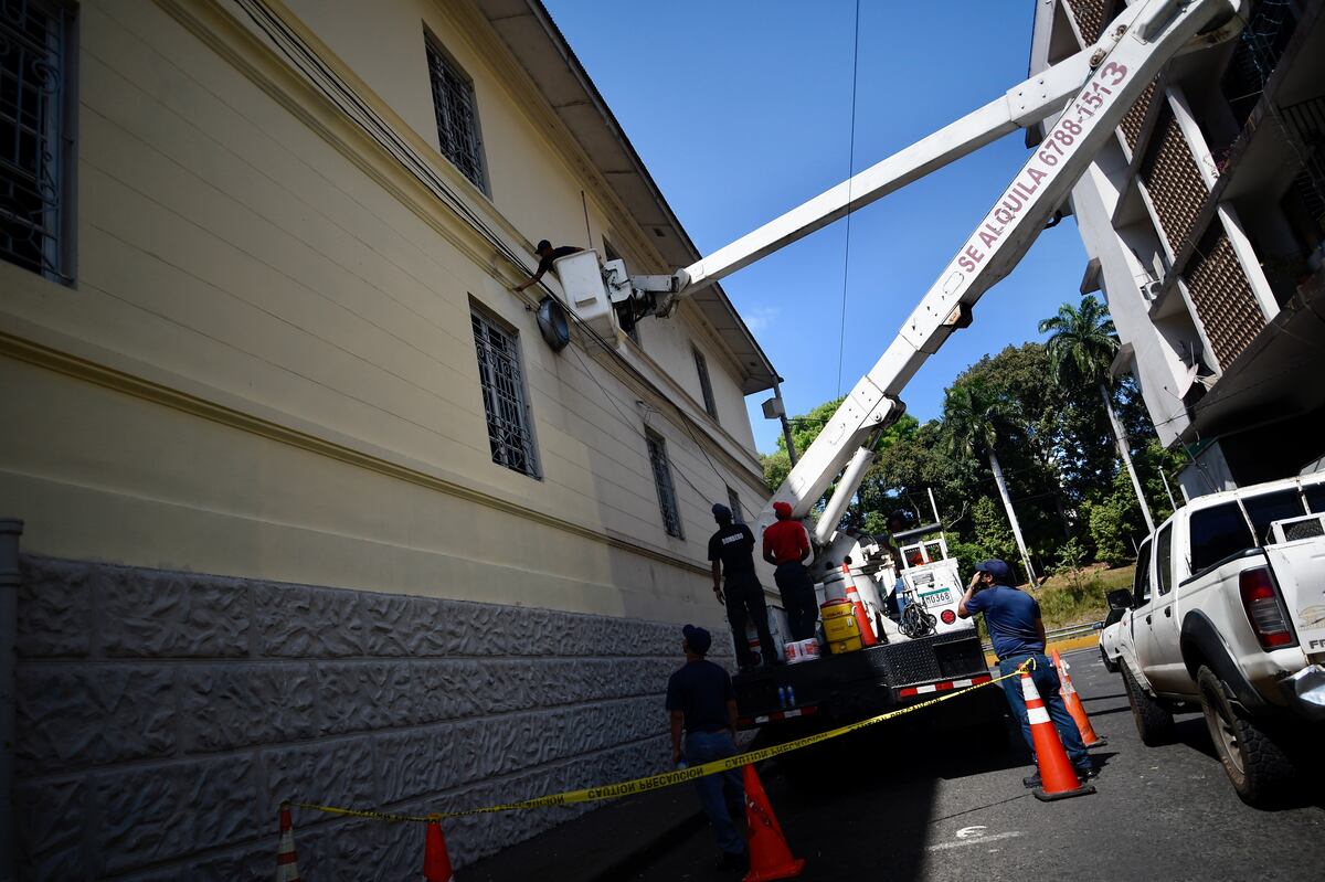 Improvisación y discreción del Meduca y del Gobierno incidirá en el año escolar que arranca en marzo
