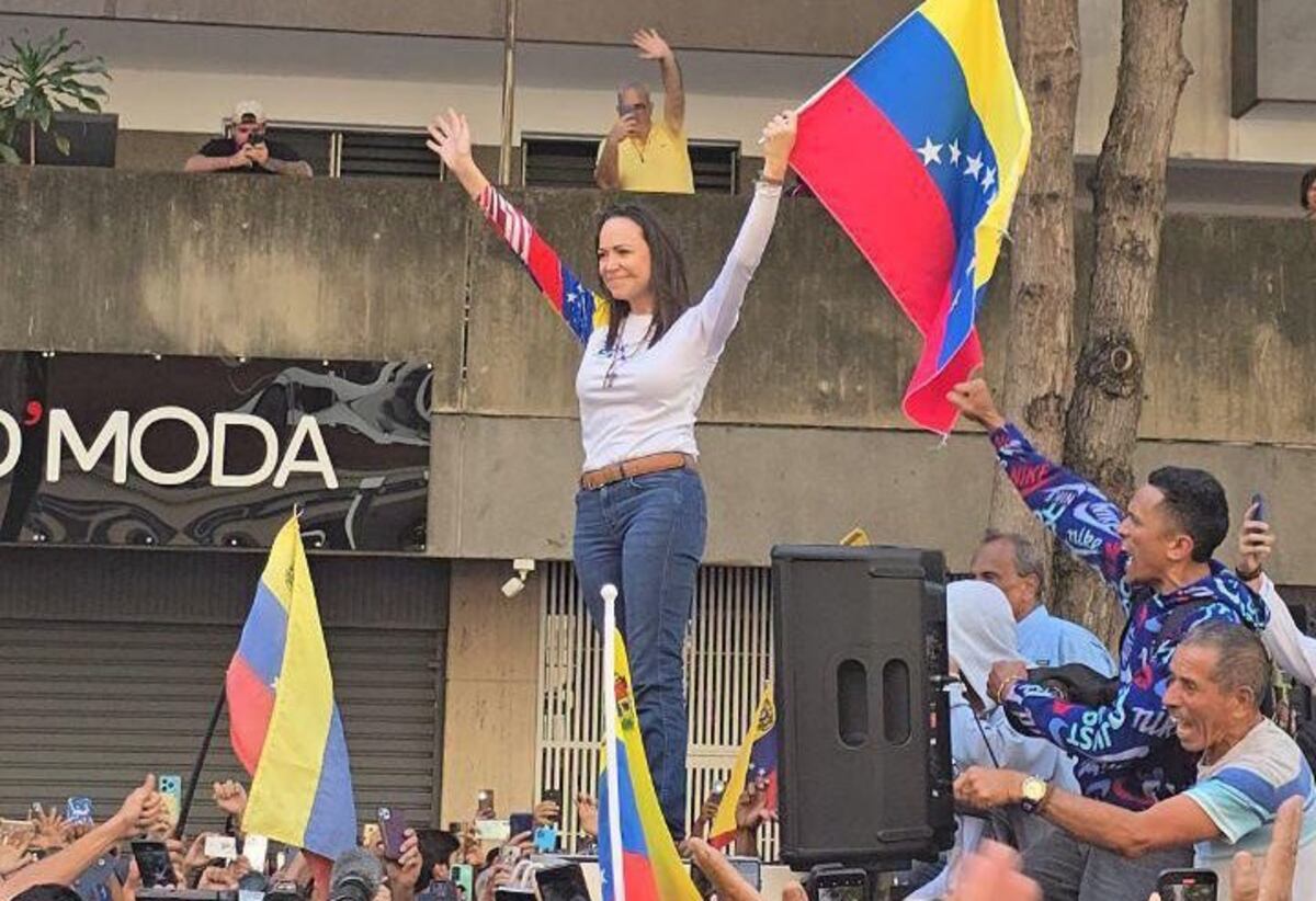 María Corina Machado encabeza protesta contra el régimen
