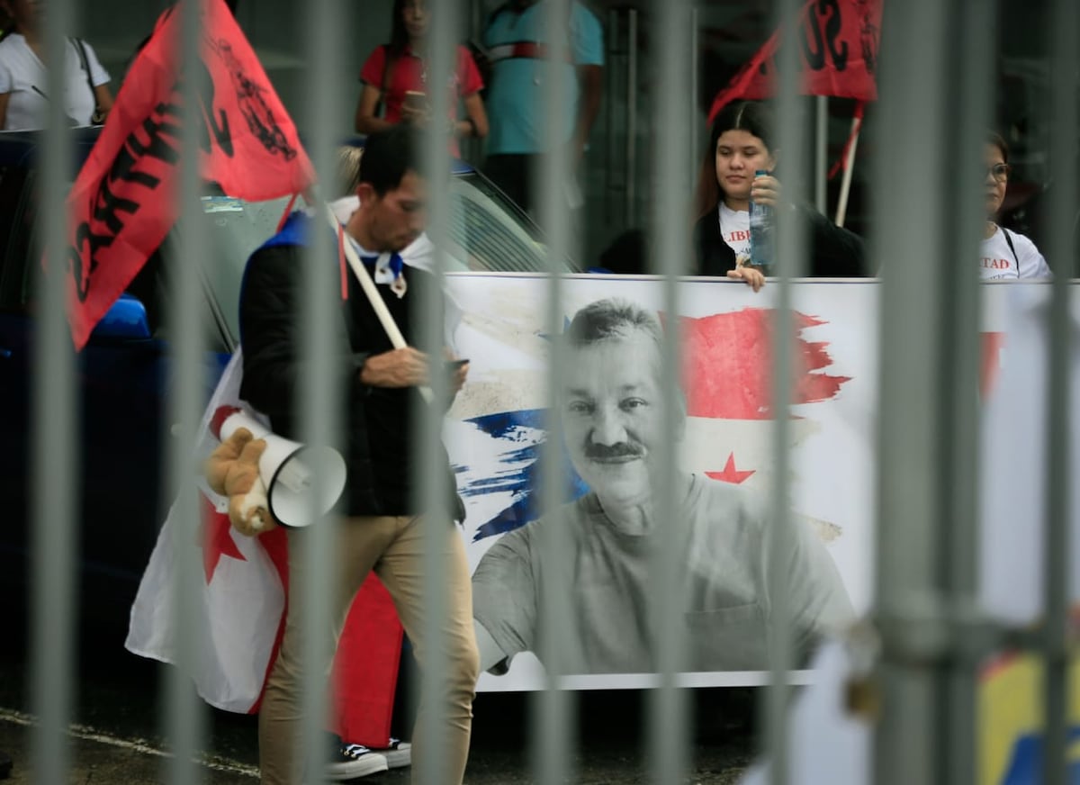 Casa por cárcel y brazalete electrónico para Genaro López
