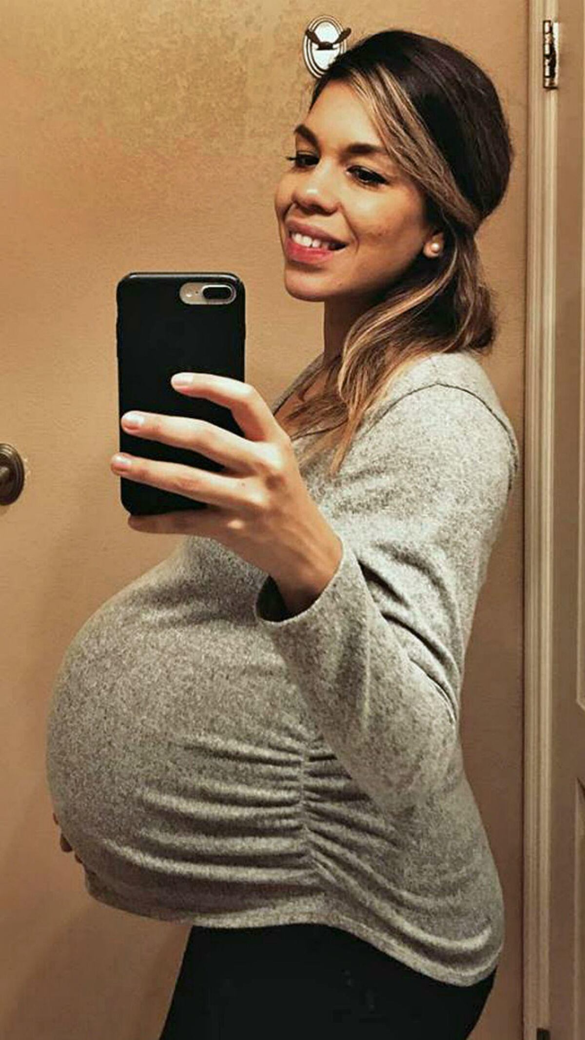 Estos cuatrillizos son un 'milagro' que está llenando el Internet de esperanza 