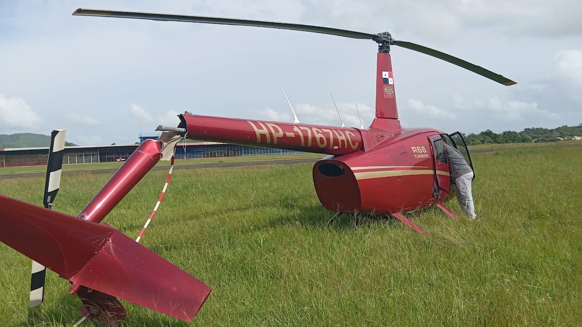 Aterrizaje de emergencia terminó con la cola del helicóptero partida
