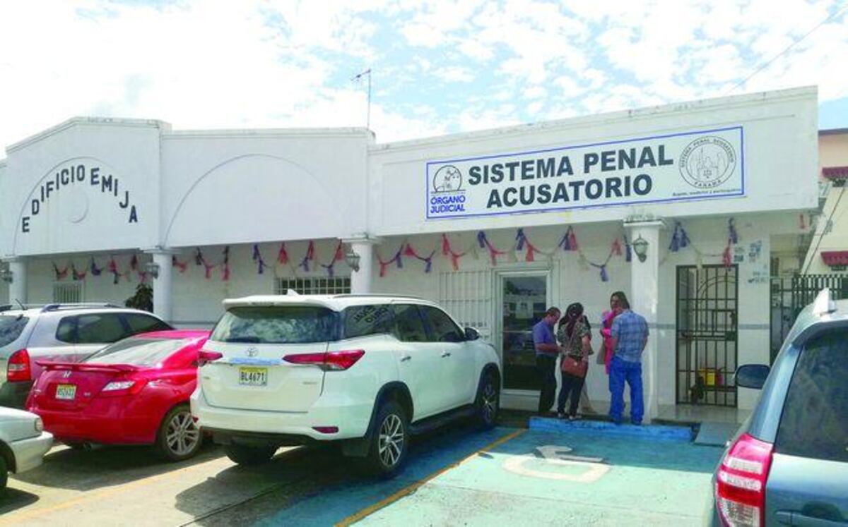 ¡ALARMA! Padrastros, pastores y  viejos verdes violan a menores en Calobre