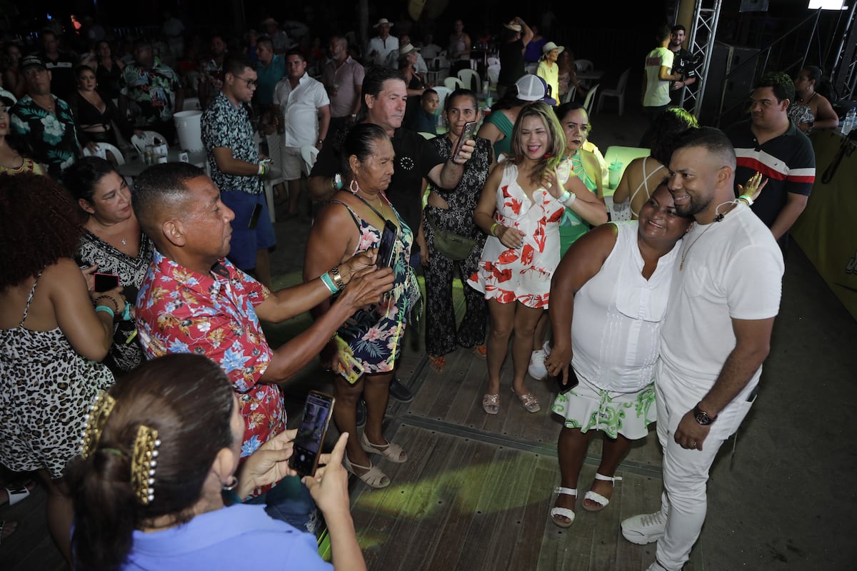 Festival de Acordeones  reunió a los mejores tipiqueros a orilla del mar