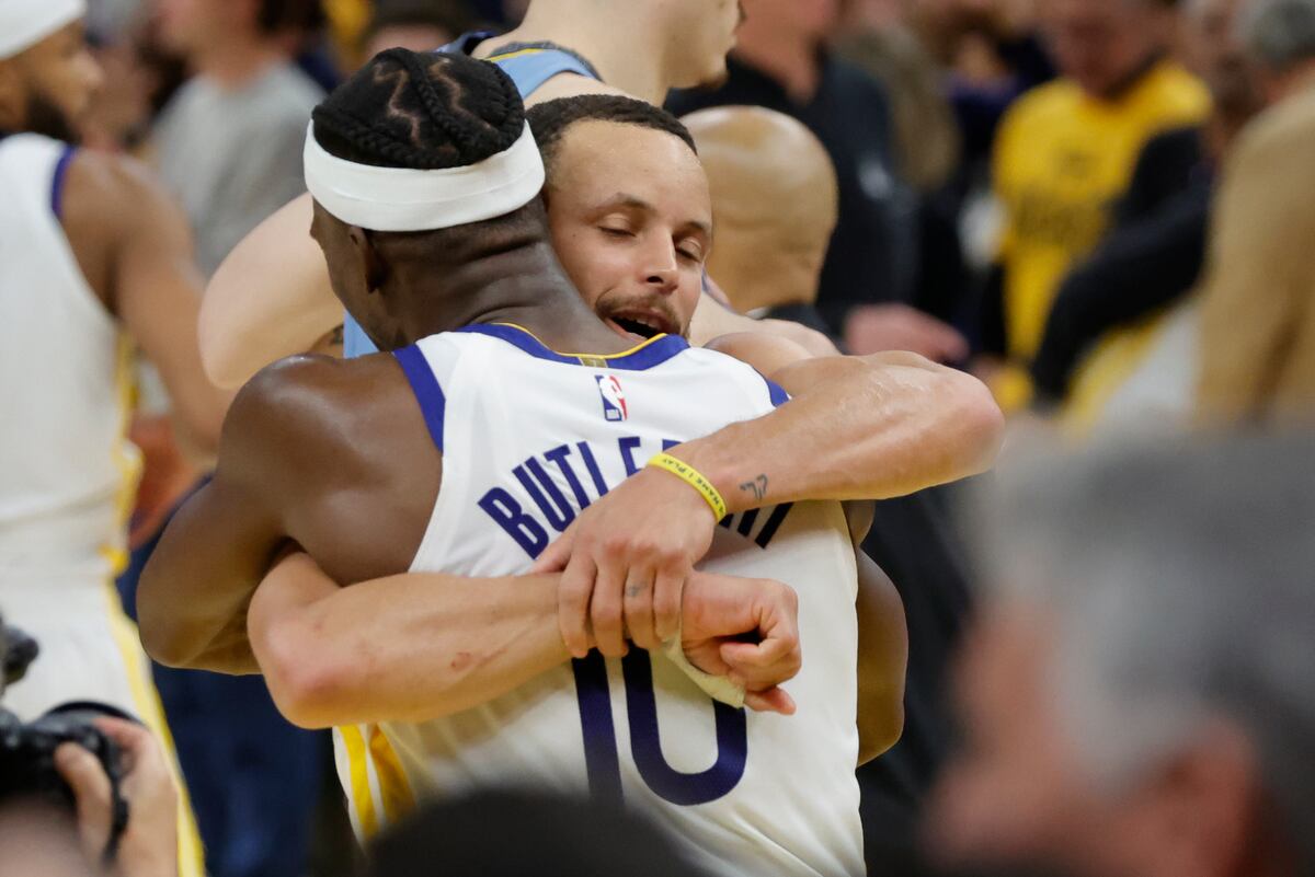 Golden State Warriors aseguran su lugar en playoffs con triunfo dramático ante Grizzlies
