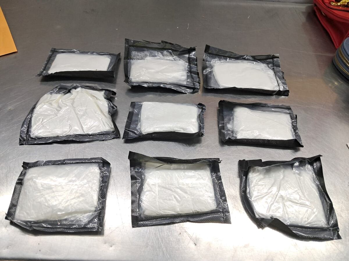 ¡Ni la moda se salva! Ocultaban droga en bolsos de dama para mandarla al Reino Unido