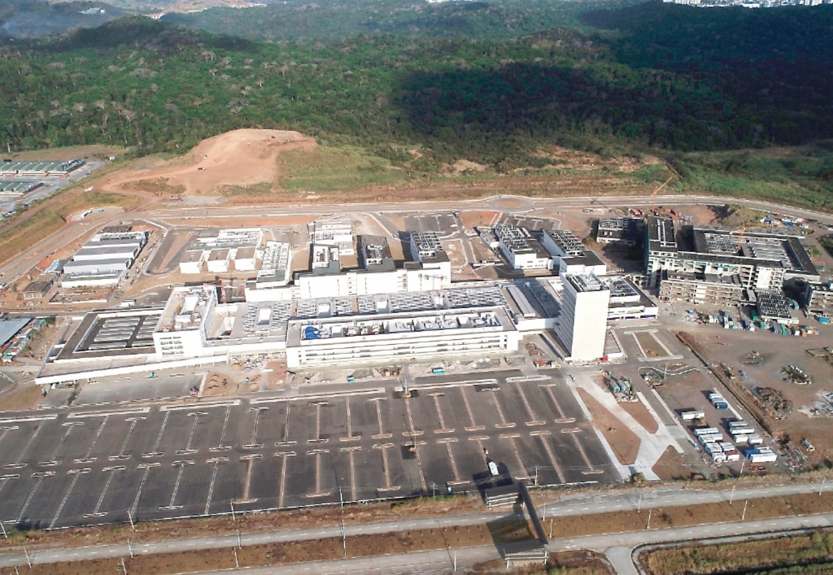 Empiezan los trabajos para habilitar el área de covid en la Ciudad de la Salud