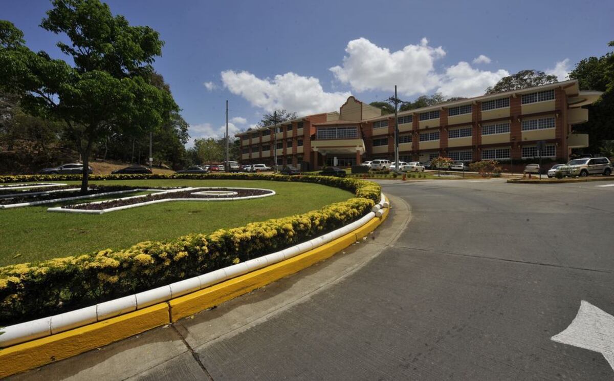 Por el Covid-19. UTP suspende temporalmente pruebas de admisión del 2021