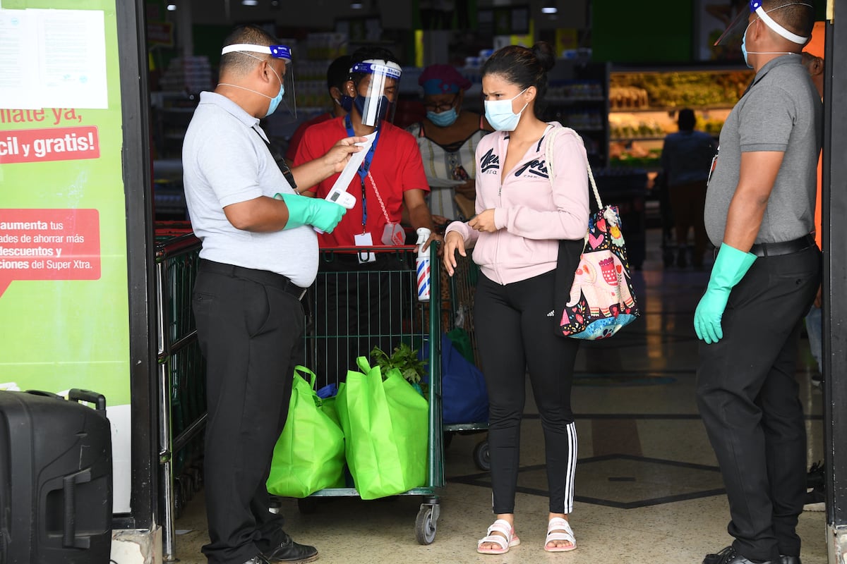 Presidente Cortizo busca calmar al pueblo dando desde este miércoles el Vale Digital