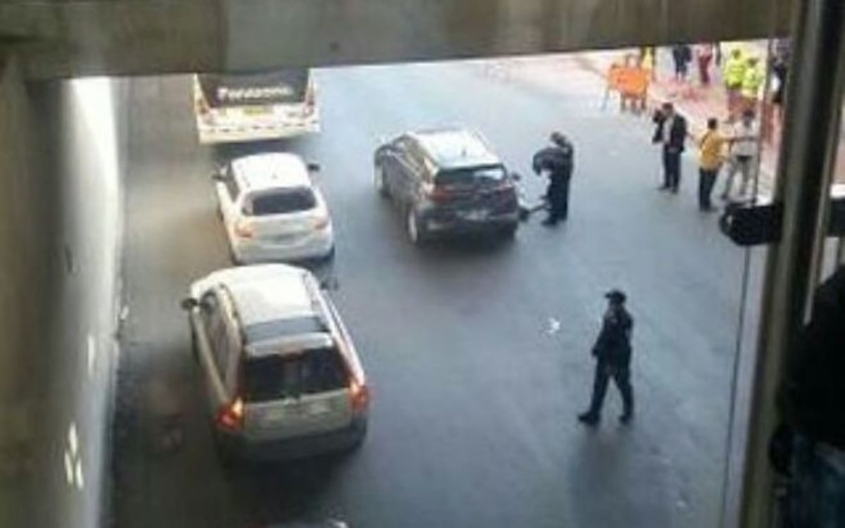 ¡DIOS! Hombre cae de lo alto de la estación del metro 12 de Octubre