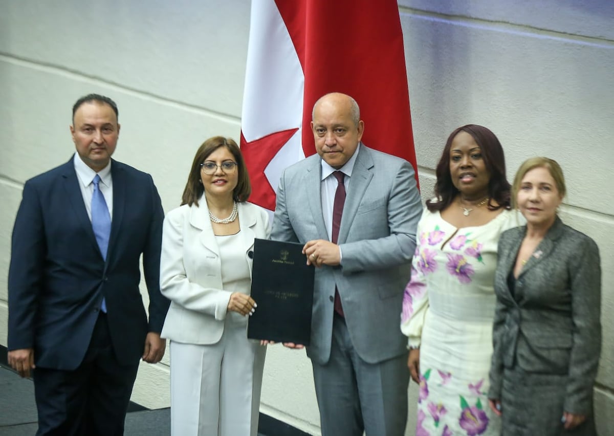 Pleno de la Asamblea ratifica a magistrados designados para la Corte