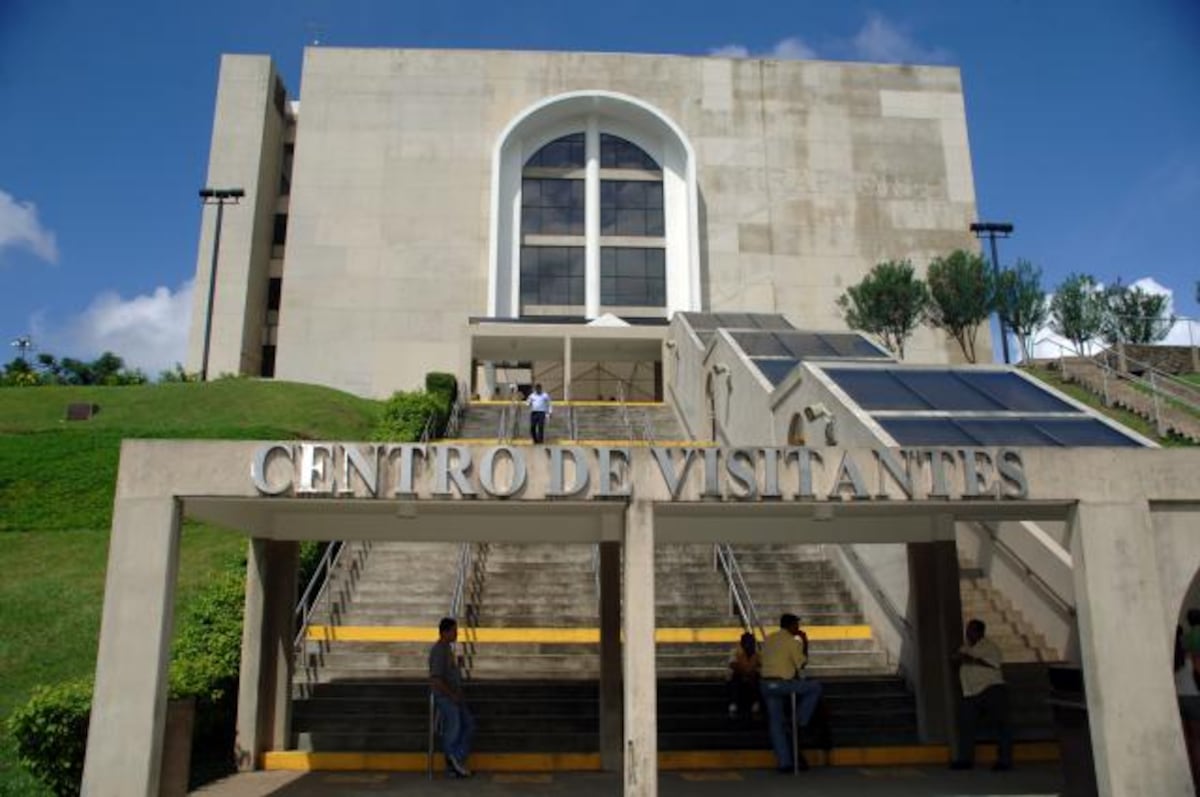 El Canal de Panamá suspenderá las entradas a los centros de visitantes