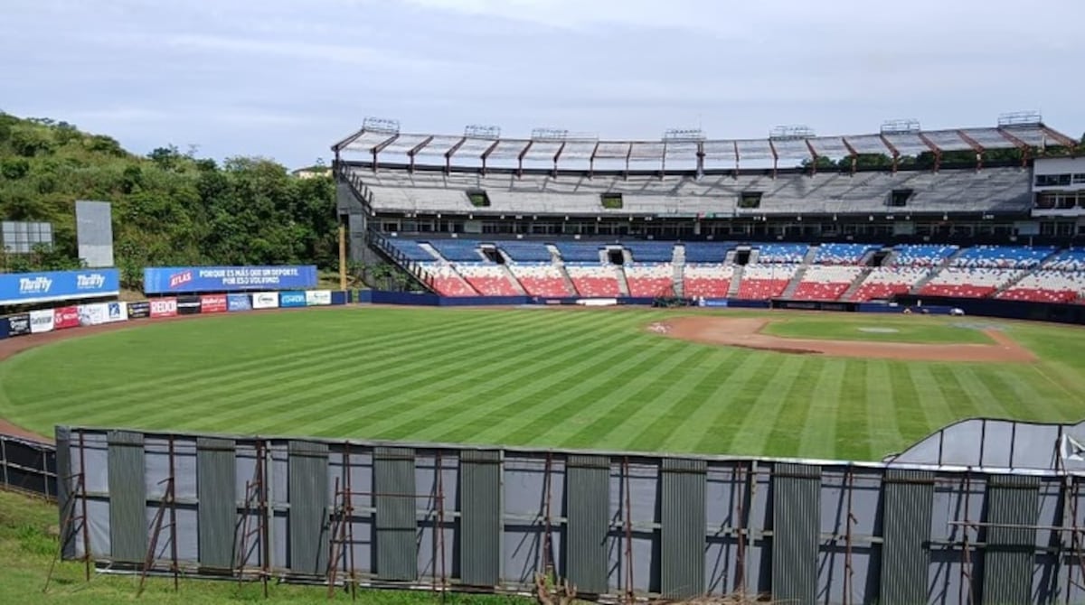 Pandeportes anuncia clausura y obras urgentes en el estadio Rod Carew