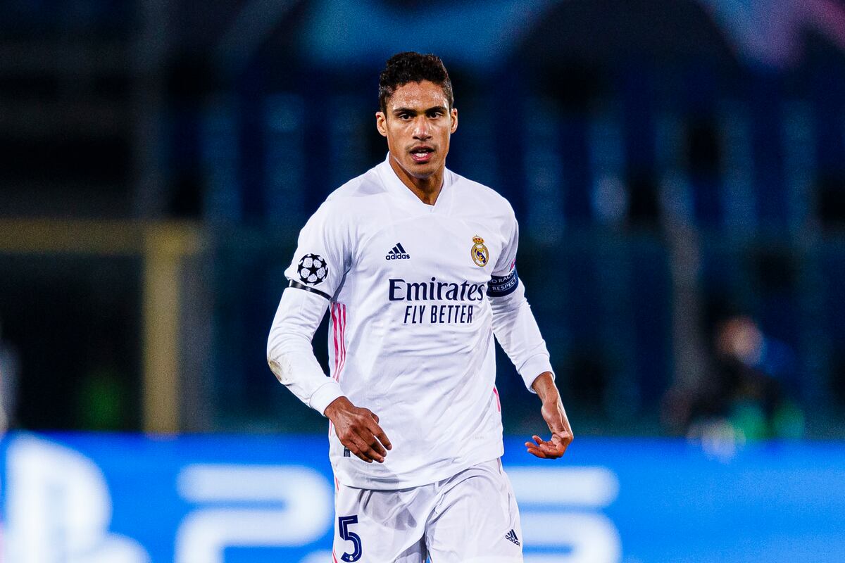 Lo último. Varane da positivo al covid-19 y se pierde juego ante Liverpool