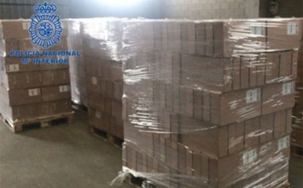 Desmantelan compañía que vendía leche infantil falsificada en todo el mundo