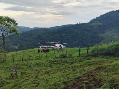 Rescatan a ocho senderistas en Alto Culebra: aeroevacúan a cuatro por agotamiento